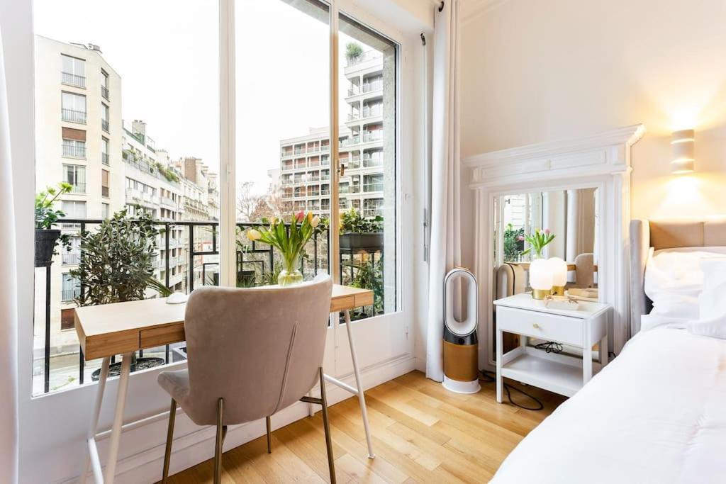 Maison Josephine Stunning Champs-elysees 3 Bedrooms *