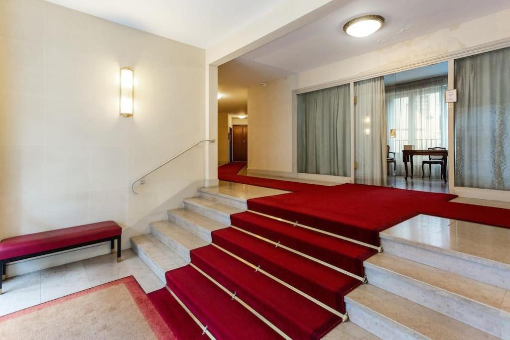 Maison Josephine Stunning Champs-elysees 3 Bedrooms