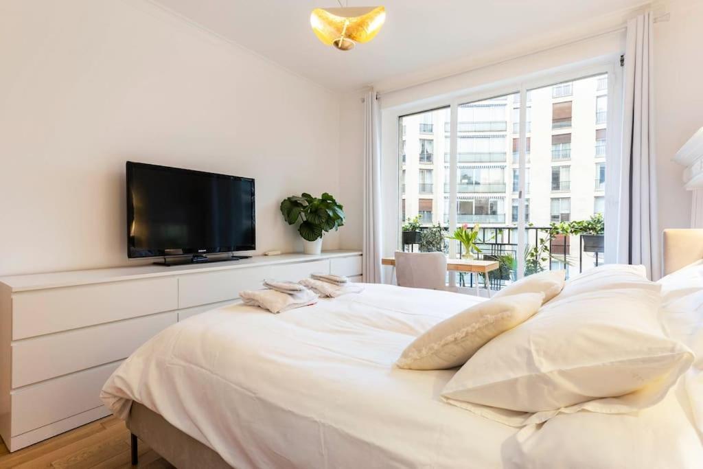 Maison Josephine Stunning Champs-elysees 3 Bedrooms Appartement Parijs