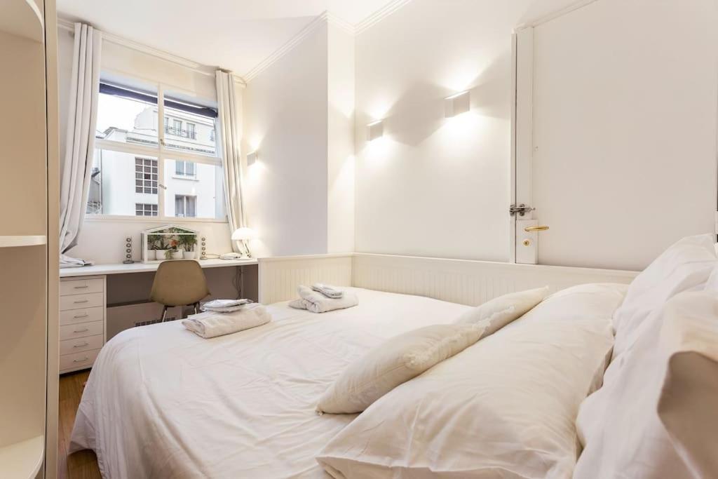 Maison Josephine Stunning Champs-elysees 3 Bedrooms Parijs
