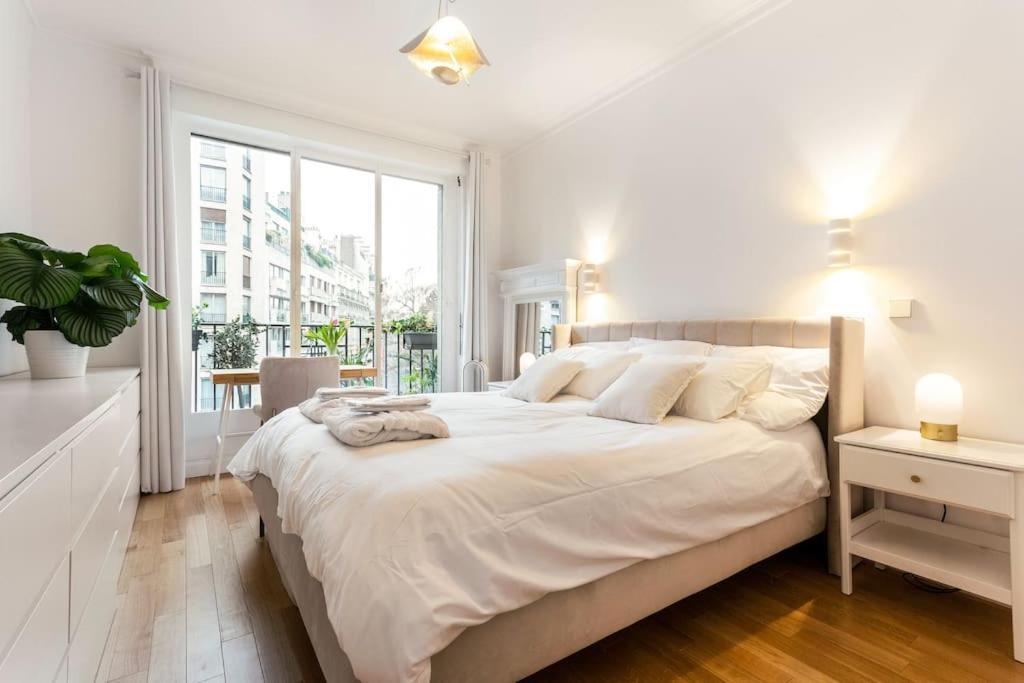 Maison Josephine Stunning Champs-elysees 3 Bedrooms Appartement