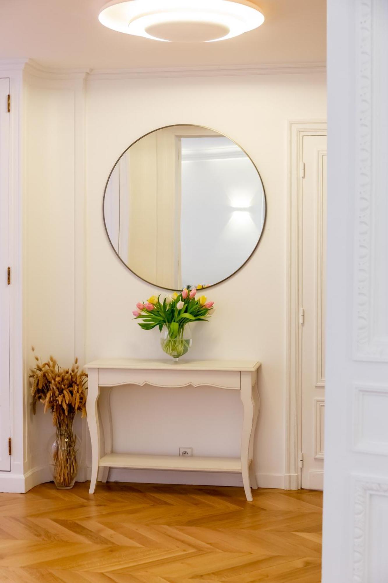 Maison Josephine Stunning Champs-elysees 3 Bedrooms